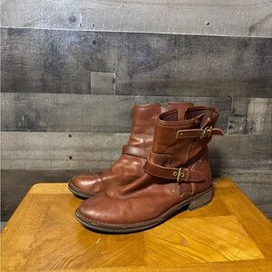 UGG Australia Women’s Fabrizia Short Brown Leather Harness Ankle Boots Sz 10